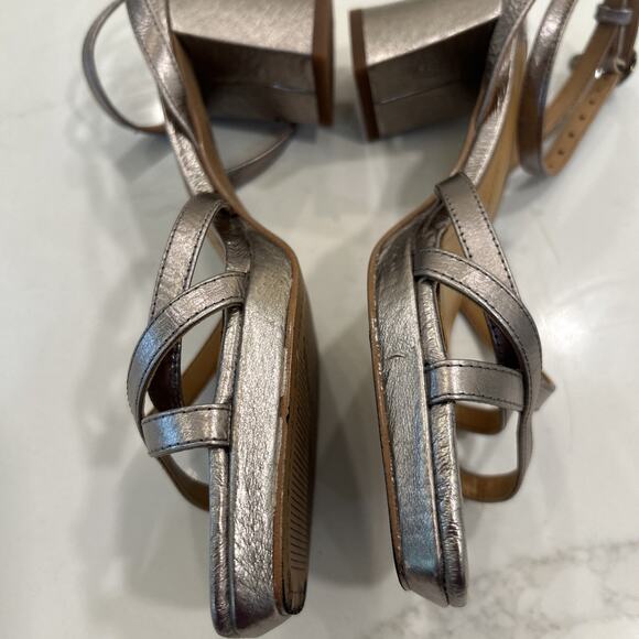 J. Renee Kamelia Size 8m Taupe block Heel Ankle strap Sandals Strappy Heels Shoe - Picture 8 of 11